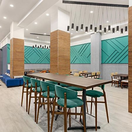 Holiday Inn Lic - Laguardia West, An Ihg Hotel Nova York Exterior foto
