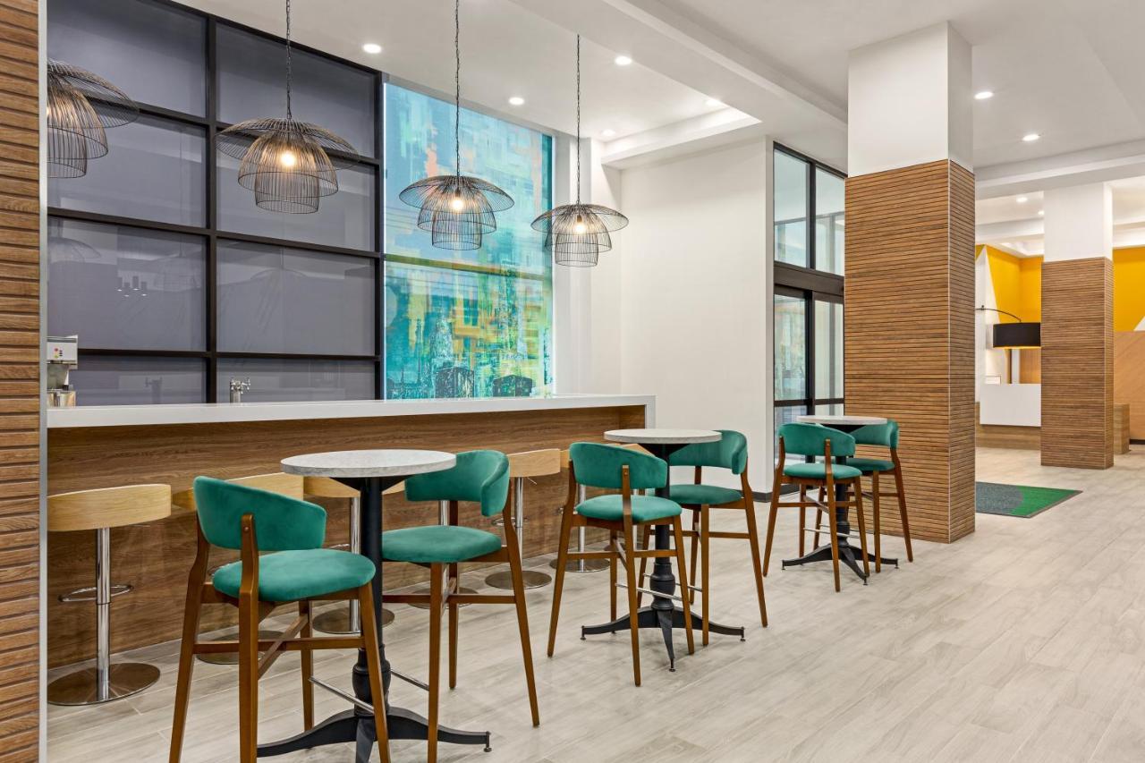 Holiday Inn Lic - Laguardia West, An Ihg Hotel Nova York Exterior foto